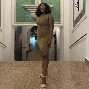 Zara Olive Green Sleeveless Dress